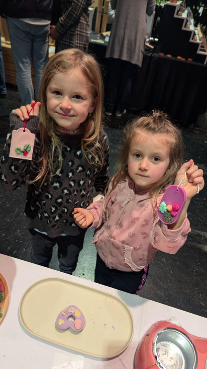 DIY Duftanhänger aus Wachs: Ein botanisches Kreativ-Event in Tübingen