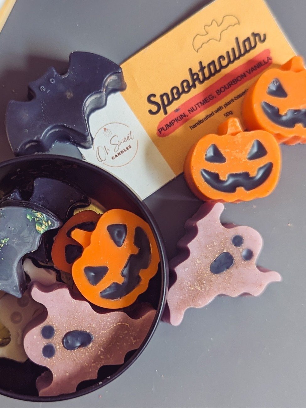 Halloween candle - orange pumpkin candle - Fall Decor - Fall scented candles gift idea - Spooky Black candles