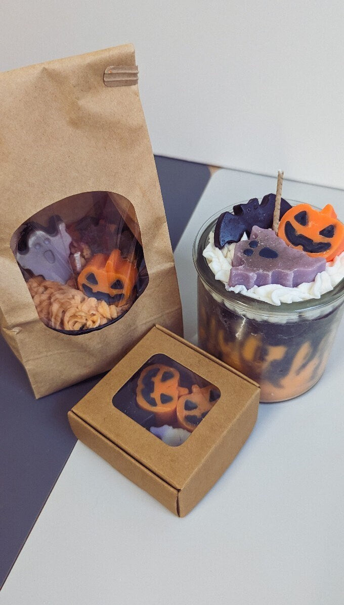 Halloween theme scented wax ghost bat pumpkin autumn scented sweet spooky spooky party gift, scented soy wax candles