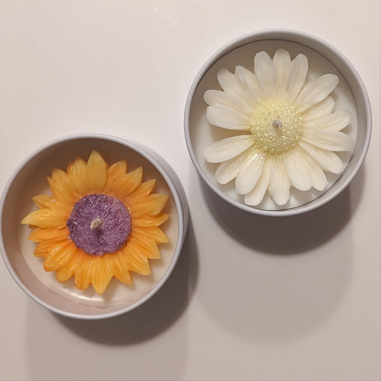 Summer Sunflower Candle, Floral and Fruity Soy Wax Scented Candle, Gift for Wedding favours gifting, Floral Scents room decor summer candle