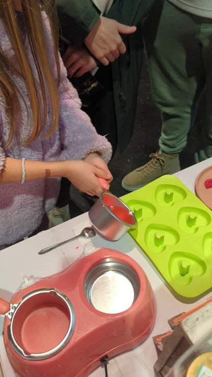 DIY Duftanhänger aus Wachs: Ein botanisches Kreativ-Event in Tübingen